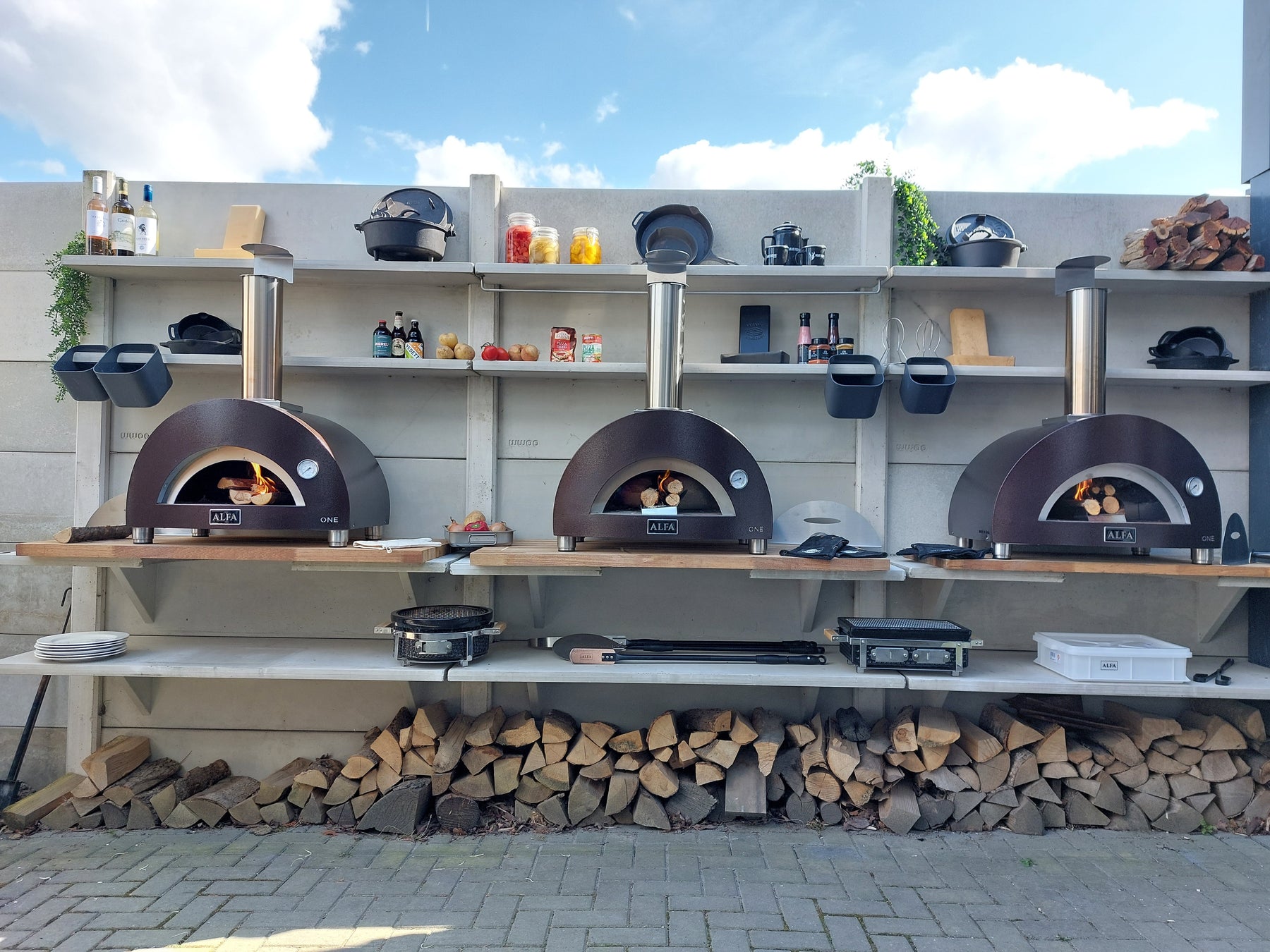 Make your own pizza Italian style